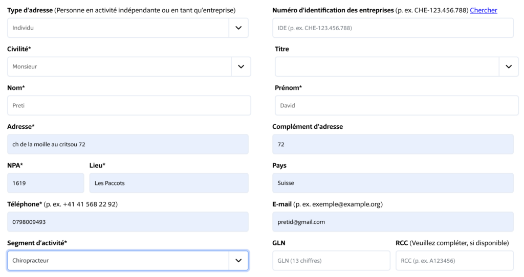 Formulaire d'inscription MediData : saisie des données personnelles ou de l'entreprise